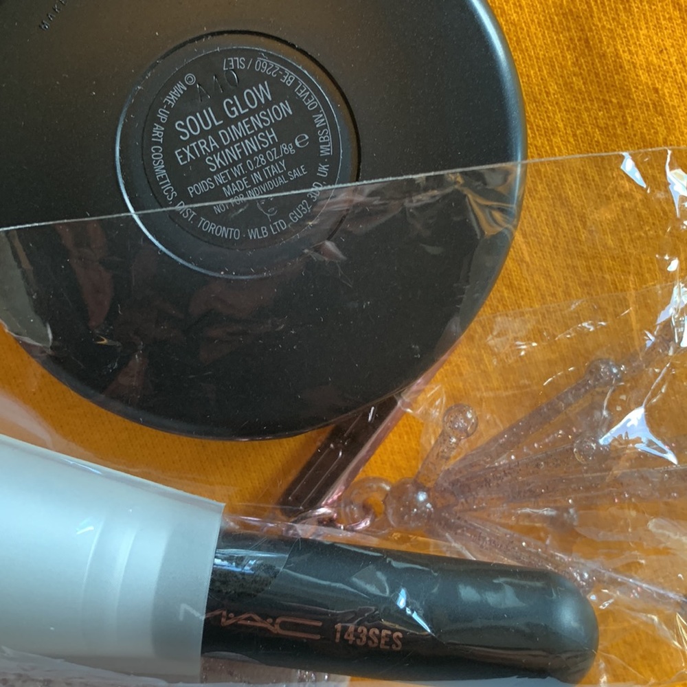 MAC FIRELIT KIT: GOLD 3 Piece Set, NIB - Picture 9 of 9